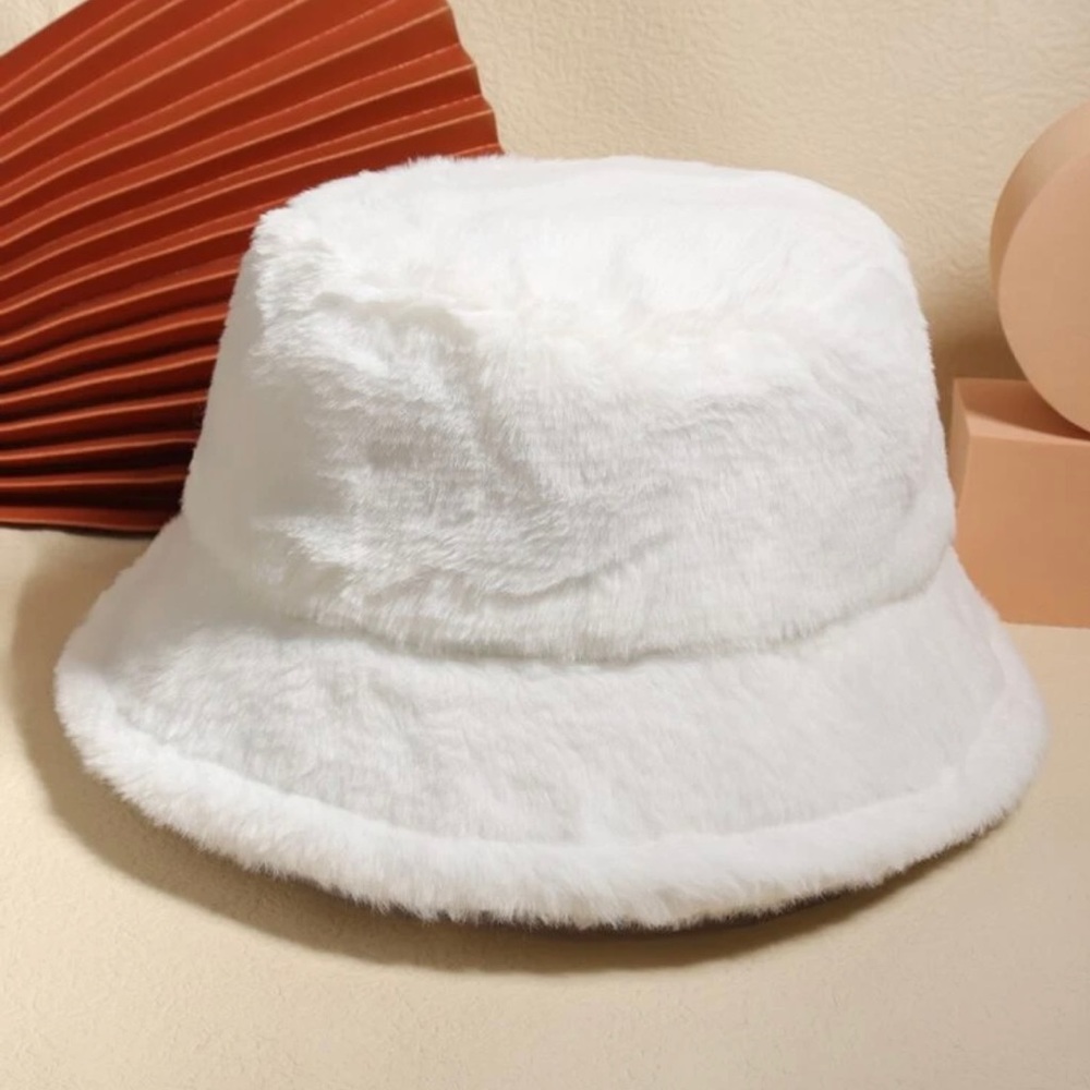 SHEIN Solid Plush Bucket Hat - White - Never worn